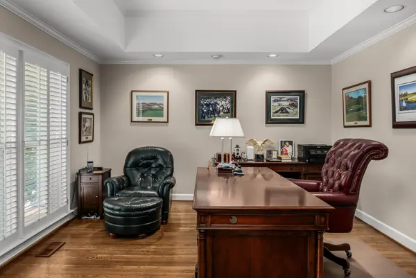 701 Vail Ct, Nashville, TN 37215