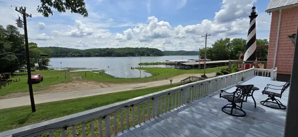 33 Creek View Ln, Waverly, TN 37185