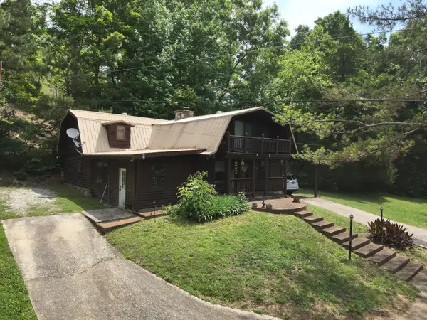 8821 Highway 412 #E, Linden, TN 37096