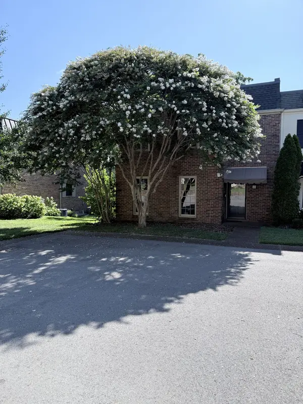 4400 Belmont Park Ter #174, Nashville, TN 37215
