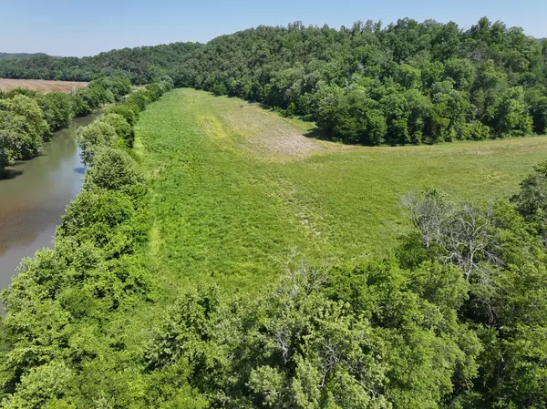 110 Wade Reed Rd, White Bluff, TN 37187