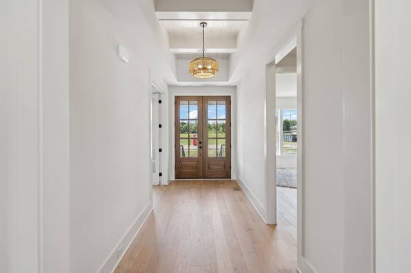 6001 Cypress Creek Rd, Spring Hill, TN 37174