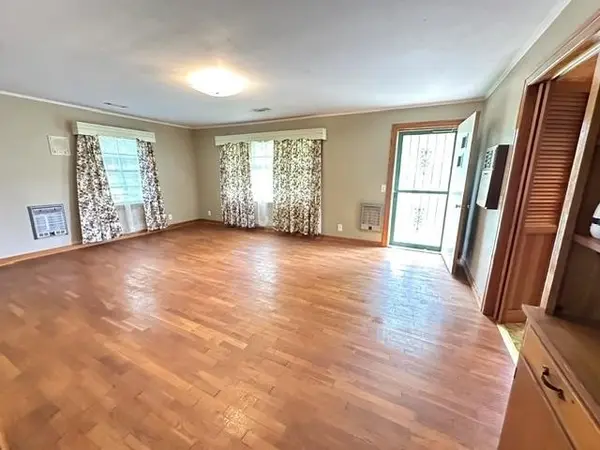 19405 HWY 69, Savannah, TN 38372