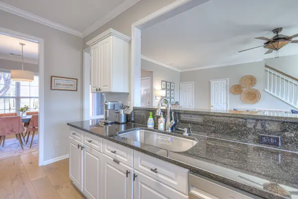 437 Old Towne Dr, Brentwood, TN 37027