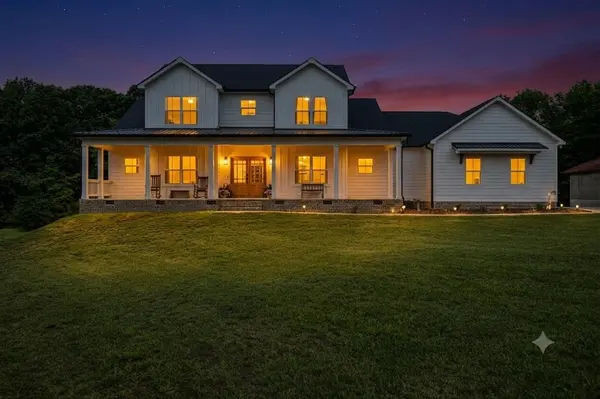 6949 Sawyer Road, Signal Mountain, TN 37377