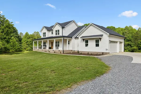 6949 Sawyer Road, Signal Mountain, TN 37377