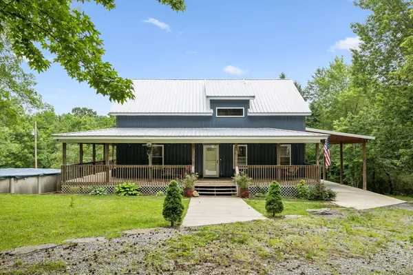 509 Iron Hill Rd, Burns, TN 37029
