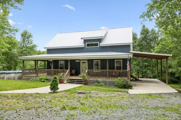 509 Iron Hill Rd, Burns, TN 37029