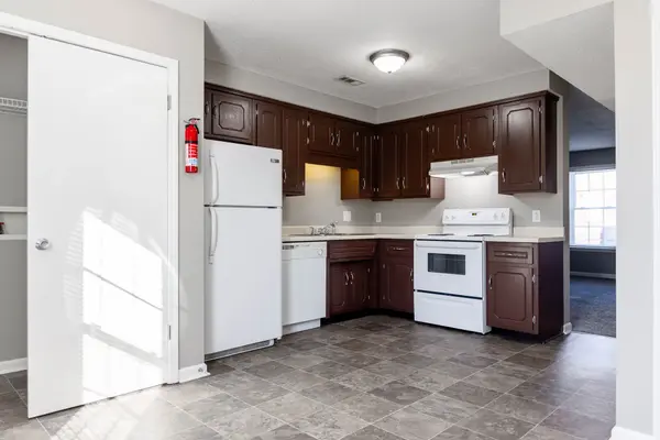 1650 Baltimore Dr #8, Clarksville, TN 37043