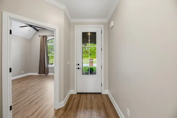 211 Village Cove Circle, Englewood, TN 37329