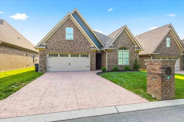 211 Village Cove Circle, Englewood, TN 37329