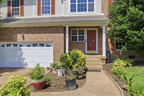 2100 Billingsham Ct, Mount Juliet, TN 37122