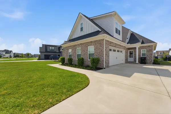 4041 Merryman Ln, Murfreesboro, TN 37127