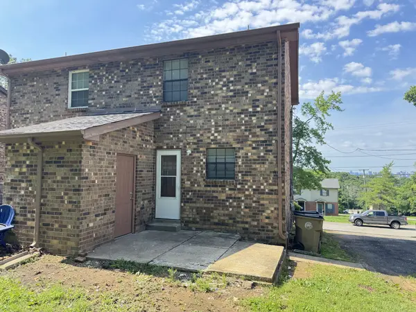 3010 Conviser Dr, Nashville, TN 37207