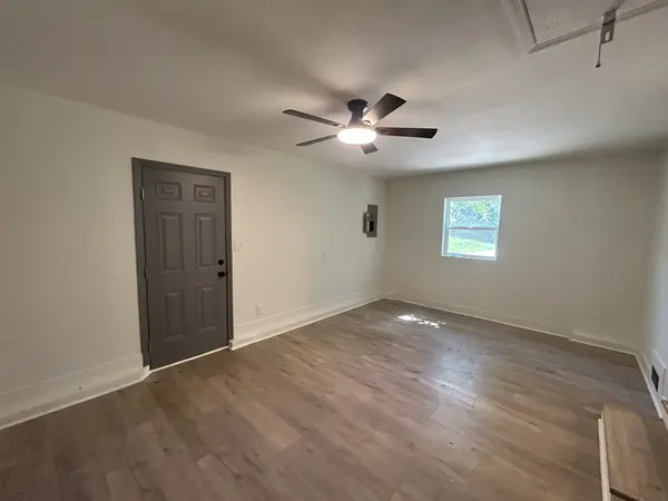 1783 Warfield Dr, Clarksville, TN 37043