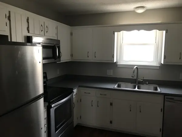 366 Clearwater Dr, Nashville, TN 37217