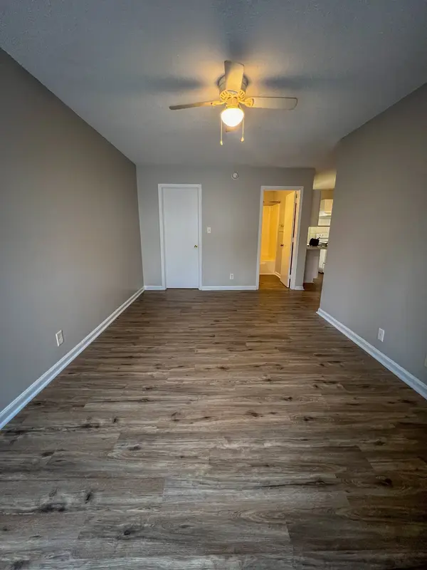 110 Medical Ct #2, Clarksville, TN 37043