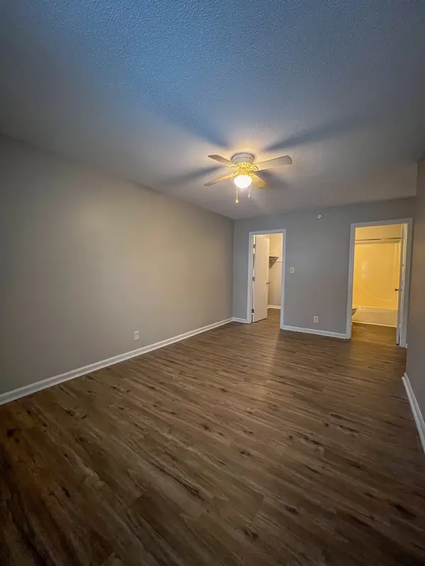 110 Medical Ct #2, Clarksville, TN 37043