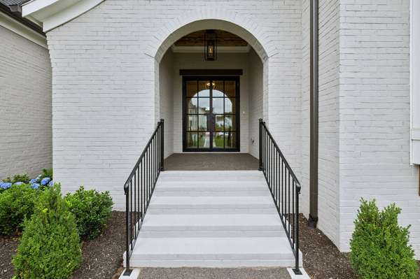 7284 Ruzek Court, Fairview, TN 37062