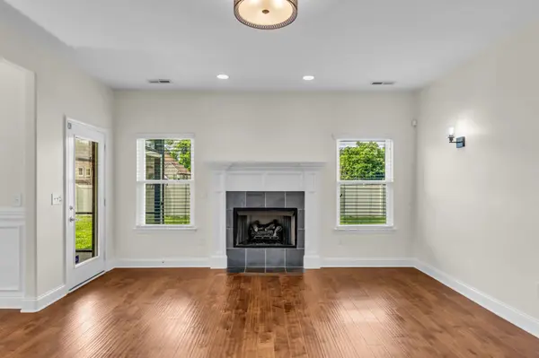 5304 Cobalt Ct, Murfreesboro, TN 37128