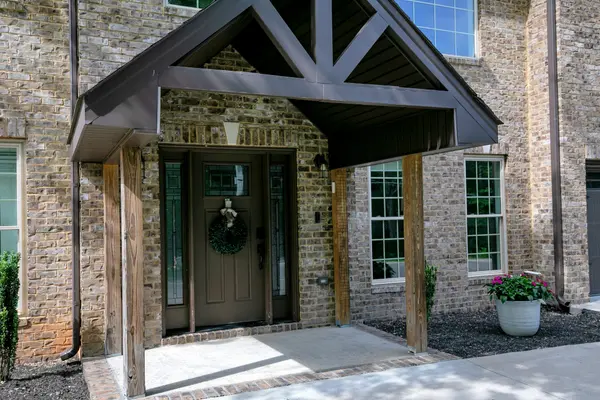 7144 Hall Rd, Greenbrier, TN 37073