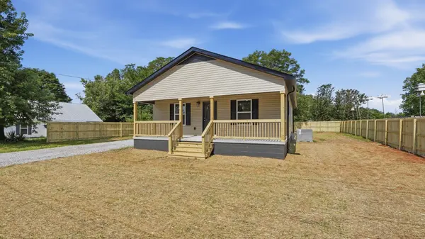109 Spruce St, Cowan, TN 37318