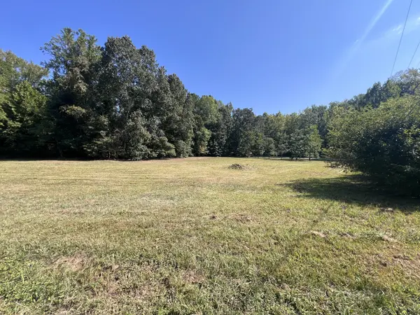 0 Longview Dr, Camden, TN 38320