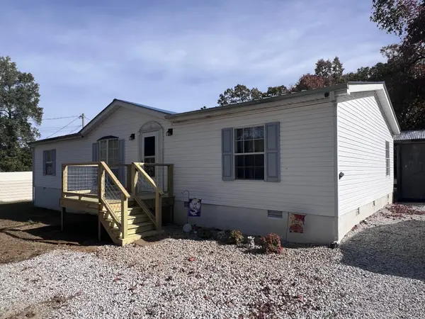 100 Treeline Ct, Monteagle, TN 37356
