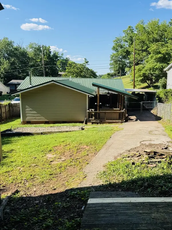 2250 Sylvania Avenue #SE, Knoxville, TN 37920