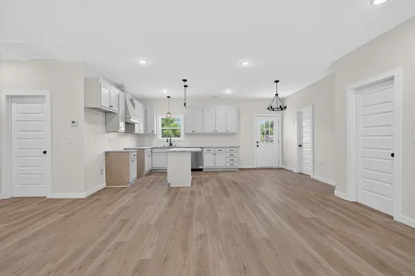76 Simmons Cir, Fayetteville, TN 37334