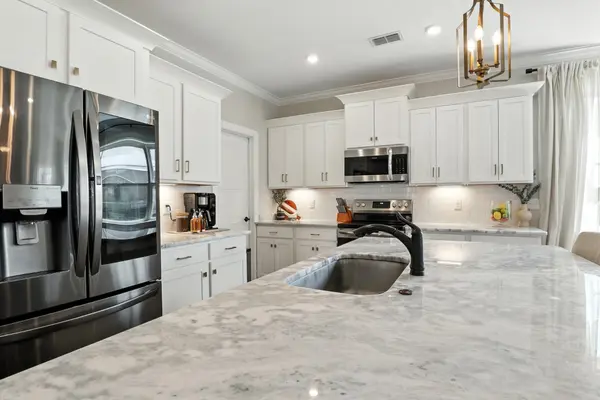 4103 Maples Farm Dr, Murfreesboro, TN 37127