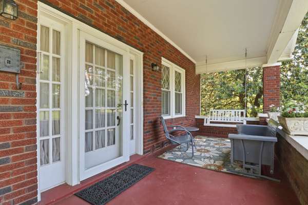 1020 E Lytle St, Murfreesboro, TN 37130