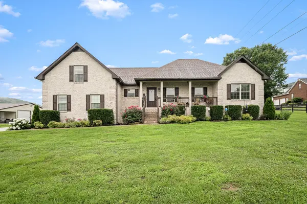 25 Bridle Path Ln, Hartsville, TN 37074