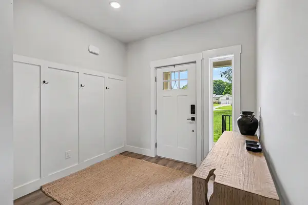 4129 Buck Matthews Rd, Columbia, TN 38401