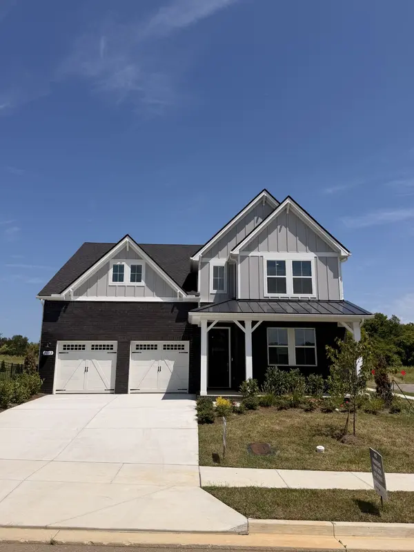 2082 Riley Park Dr, Franklin, TN 37064