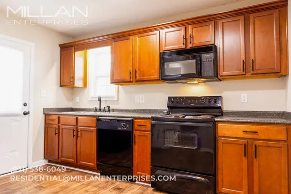 107 Sango Place Villas Dr #C, Clarksville, TN 37043