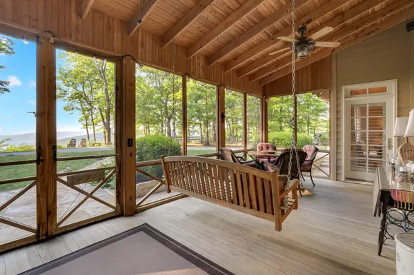 80 Unaka Dr, Monteagle, TN 37356