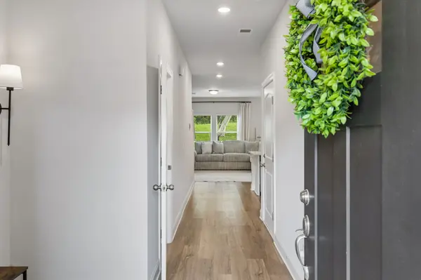 802 Arrington Way, Columbia, TN 38401