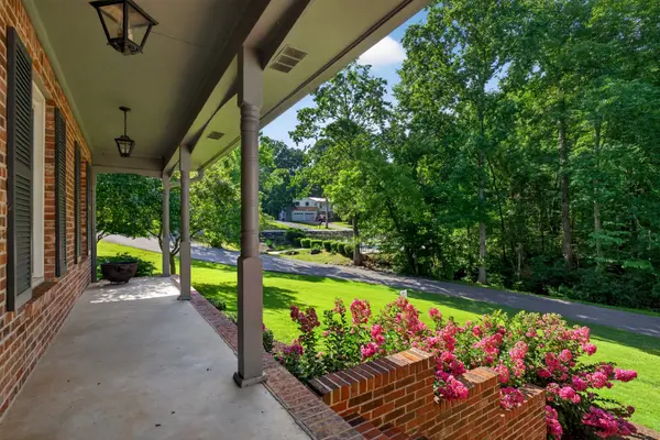 1250 Charles St, Cookeville, TN 38506