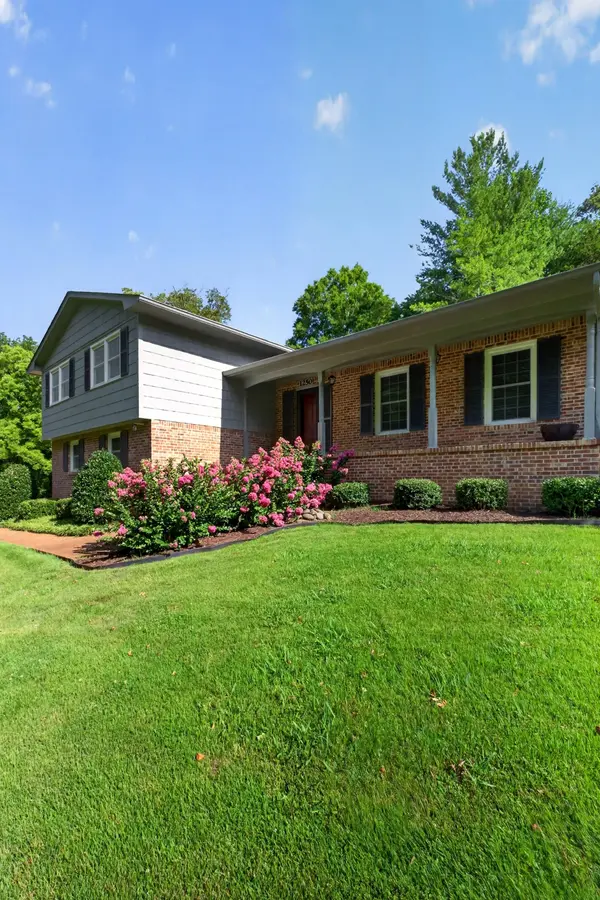 1250 Charles St, Cookeville, TN 38506