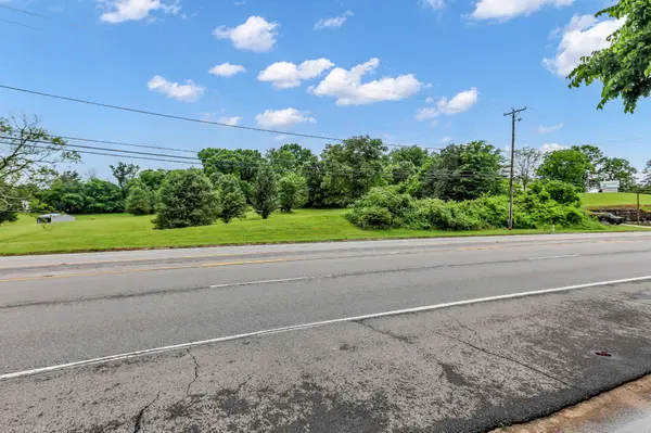 1725 Williamson Rd, Goodlettsville, TN 37072