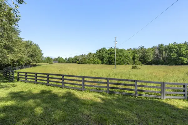 8238 Hawkins Rd, College Grove, TN 37046