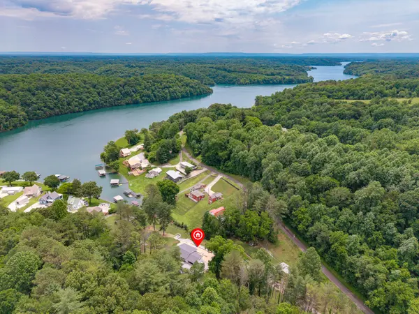 756 Shasteen Hollow Rd, Lynchburg, TN 37352