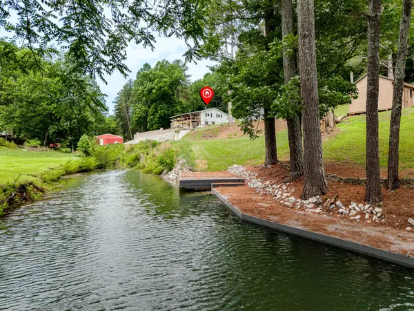 756 Shasteen Hollow Rd, Lynchburg, TN 37352