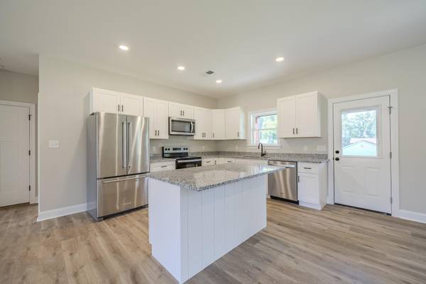 225 CHARIOT LN, Savannah, TN 38372