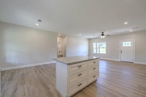 225 CHARIOT LN, Savannah, TN 38372