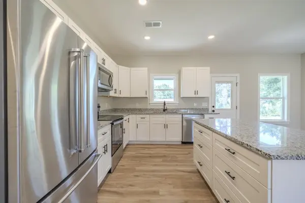 225 CHARIOT LN, Savannah, TN 38372