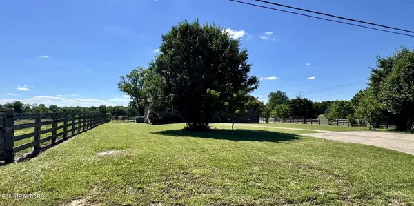 6986 S York Hwy 6986, Clarkrange, TN 38553