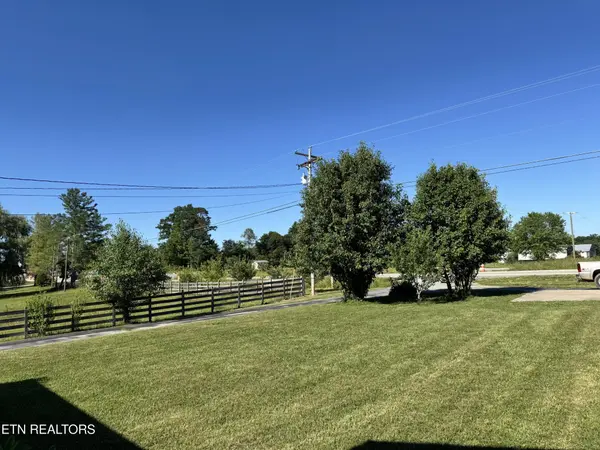 6986 S York Hwy 6986, Clarkrange, TN 38553