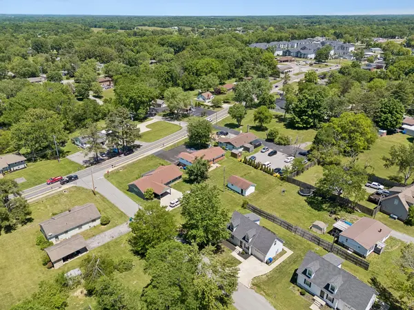 321 Highway 76, White House, TN 37188